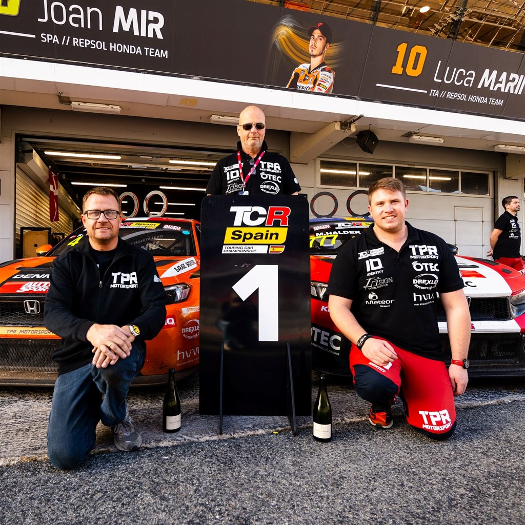 Fedt at være konkurrencedygtig i udlandet.
(Foto: TPR Motorsport)